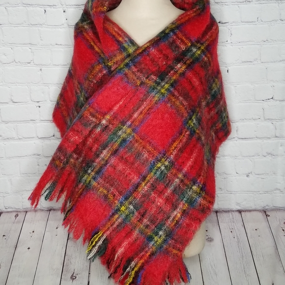 Hand Acraft Scard Mohair Wool Scotland Handmade Plaid Warm Soft Cozy Vintage - Picture 1 of 5
